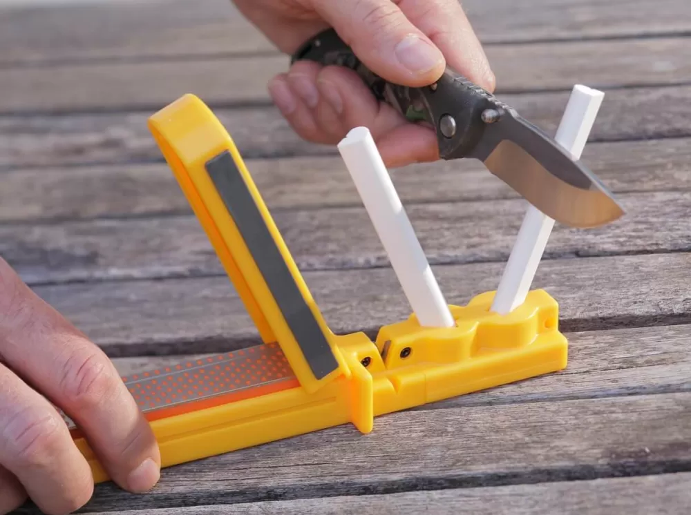 Smith's 3-In-1 Sharpening System> Pocket Sharpeners