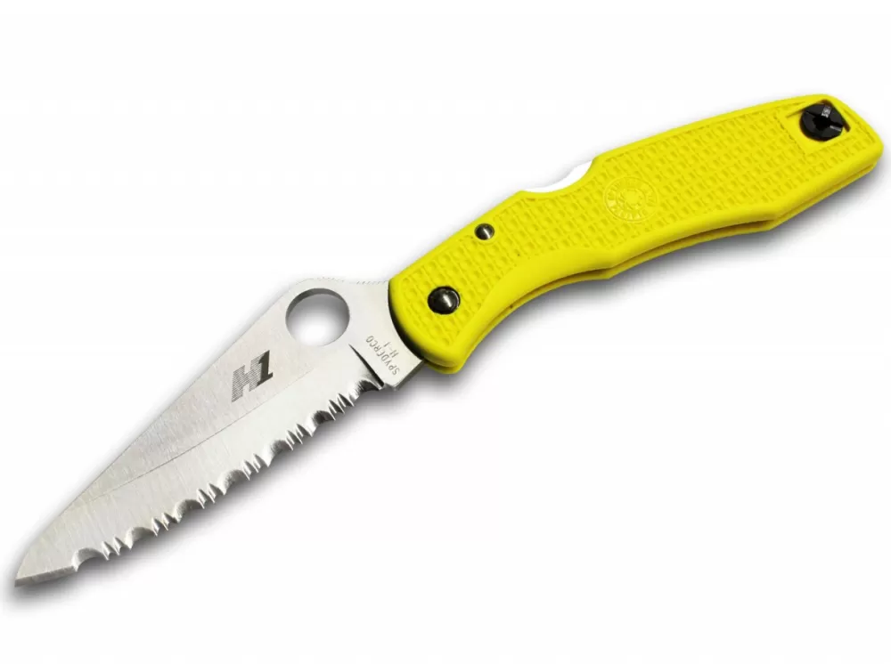 Clearance Spyderco Pacific Salt Yellow Serrated